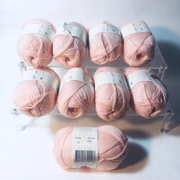 Villawool 5 Ply Machinewash Yarn Lot Of 8 Skeins 280 Lot 8 + 1 Skein 13 Lot 105 - Picture 3 of 12